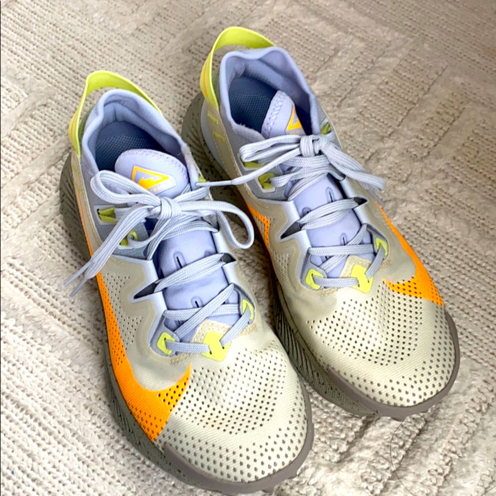 Nike Women’s Pegasus Trail 2 Sneakers
